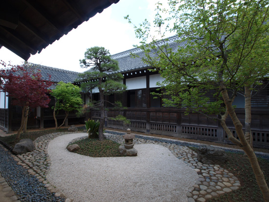 P4281116.jpg